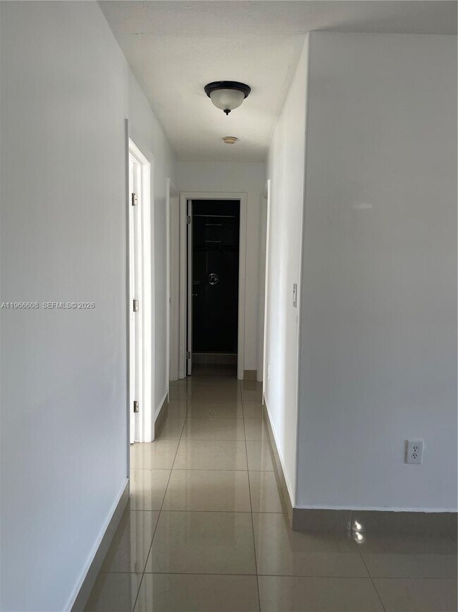 Building Photo - 15280 SW 80th St