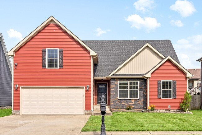 Primary Photo - Pet Friendly Three Bedroom with Bonus!