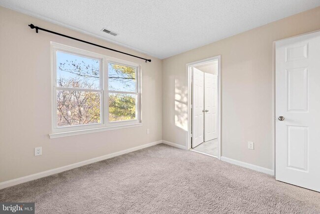 Building Photo - 15315 Diamond Cove Terrace