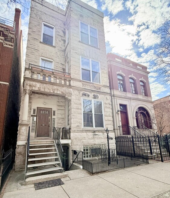 Building Photo - 2123 N Seminary Ave