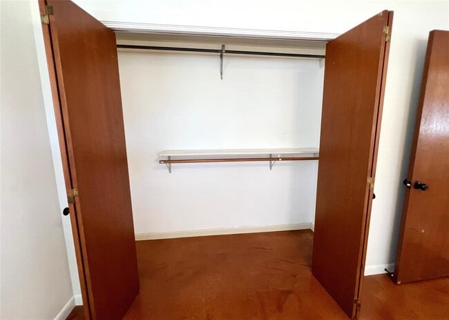 Building Photo - 1907 Rabb Rd