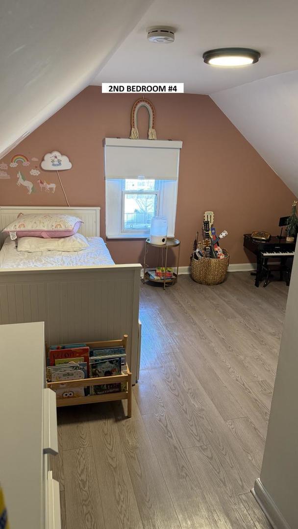 Building Photo - 2143 W 18th Pl