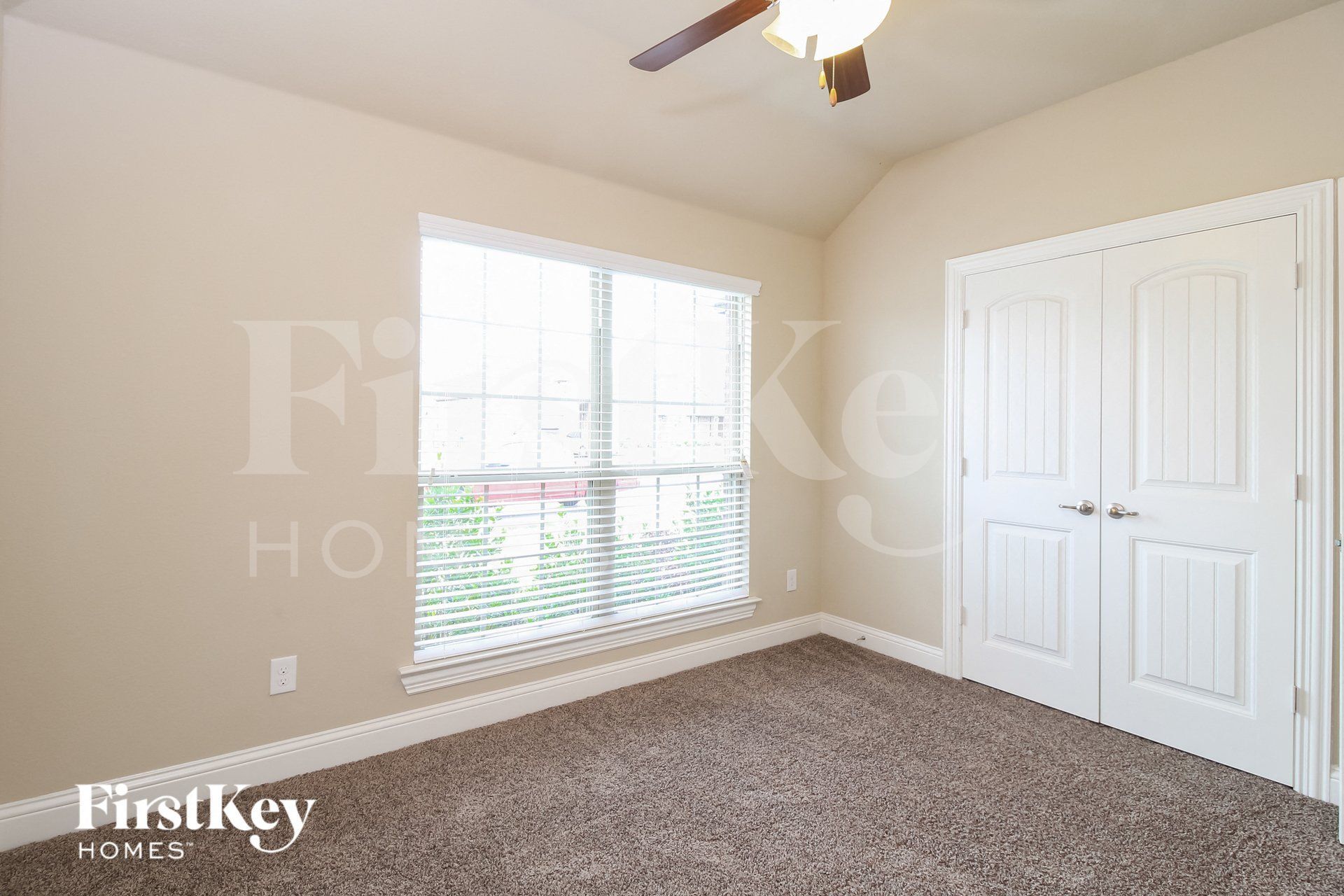 Building Photo - 4325 Bayport Dr