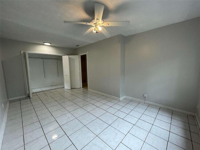 Building Photo - 1088 Riva Ridge Dr NW