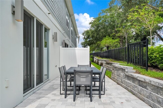 Building Photo - 7833 Spectrum Dr