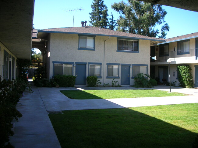 Building Photo - 280 W California Ave