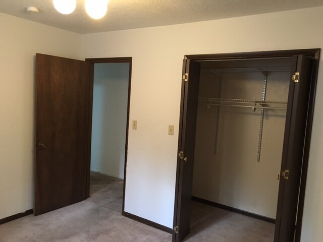 Building Photo - 5741 Radcliff Dr
