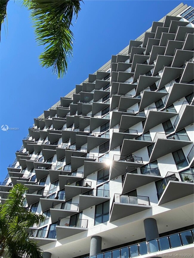 Building Photo - 5300 Paseo Blvd