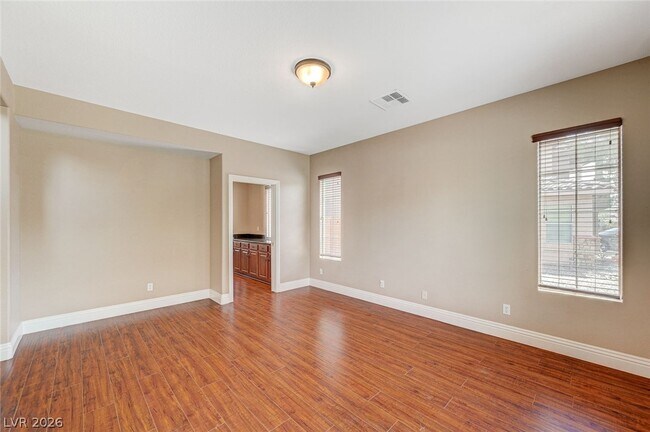 Building Photo - 7876 Sleeping Lily Dr