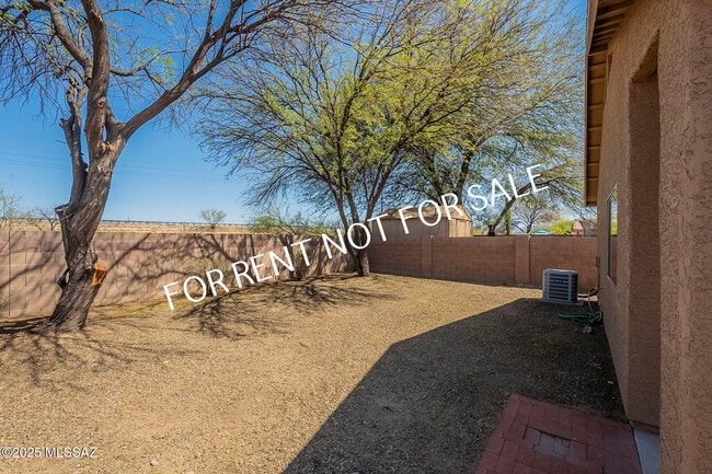 Building Photo - 6339 E Garden Stone Dr