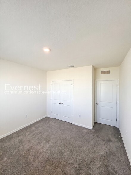 Building Photo - 8332 Juning Cove