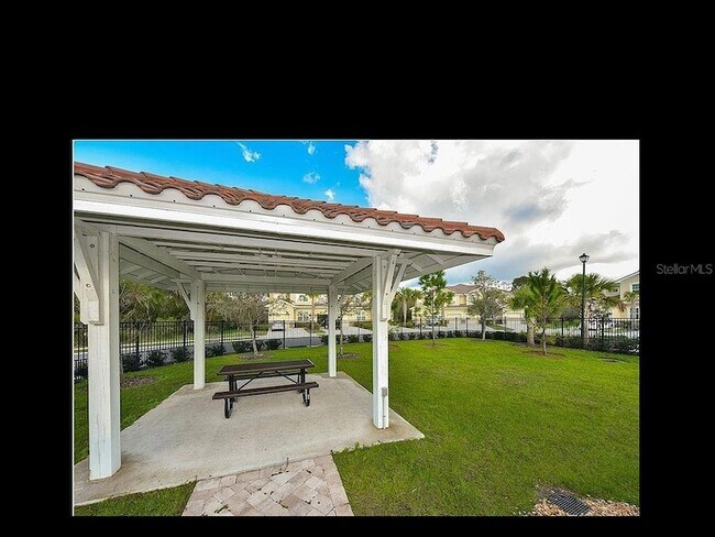 Building Photo - 3120 Oriole Dr