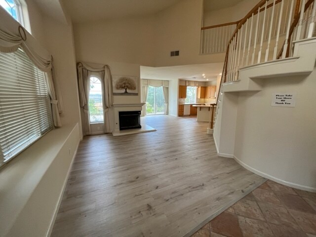 Building Photo - 5630 Highcrest Ct