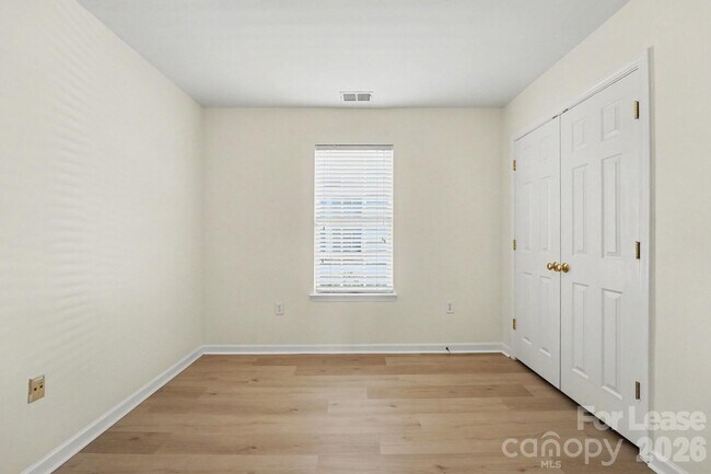 Building Photo - 2163 Wexford Way