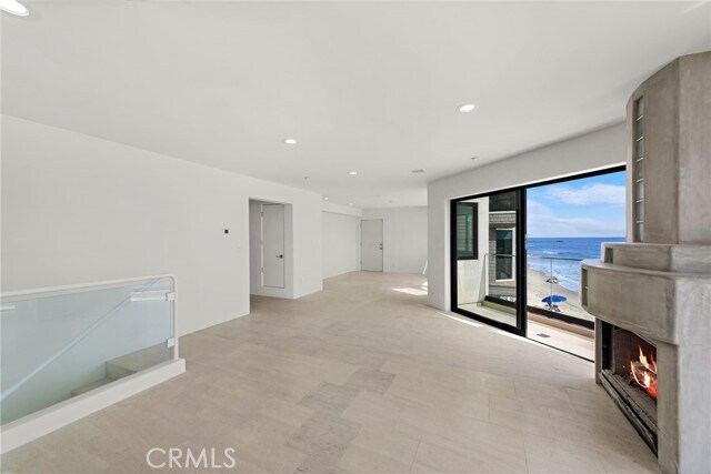 Building Photo - 715 Ocean Front