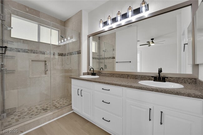 Building Photo - 3027 Panorama Ridge Dr
