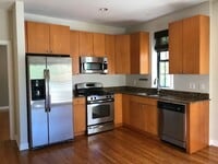 Building Photo - 2120 W Washington Blvd