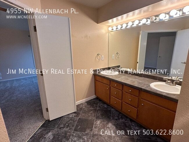 Building Photo - 4955 NW Allenbach Pl