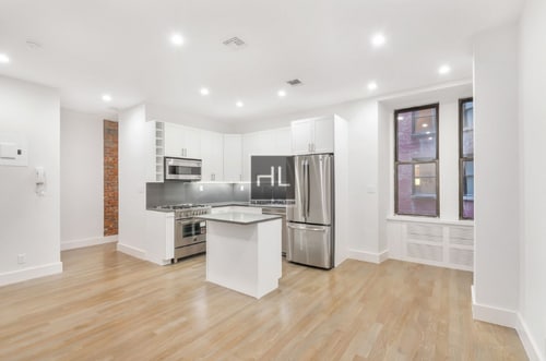 North Moore - 80 N Moore St New York NY 10013 | Apartment Finder