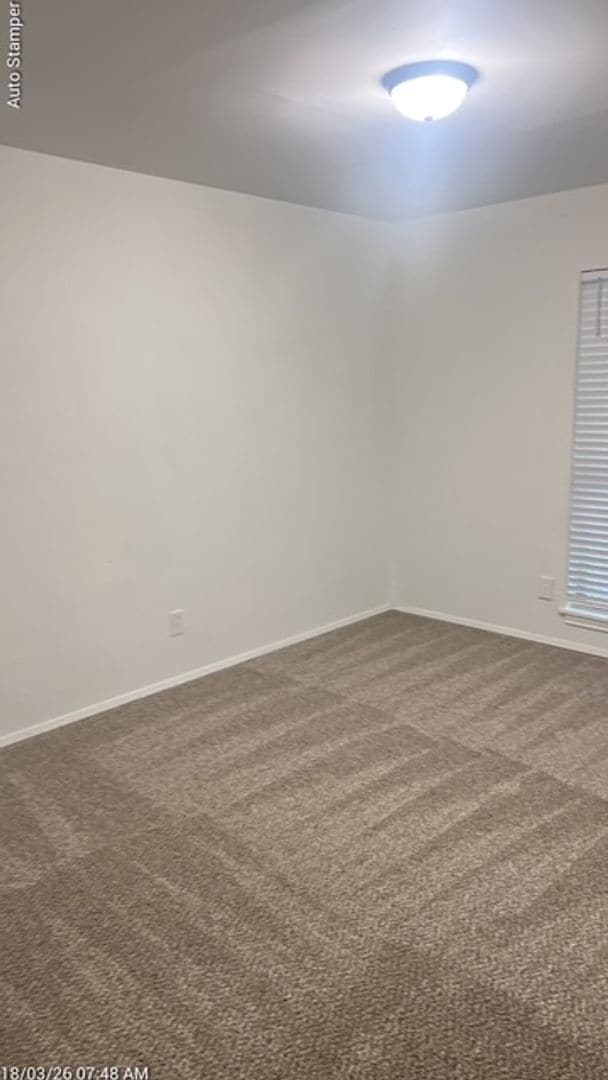 Building Photo - 609 Live Oak Dr