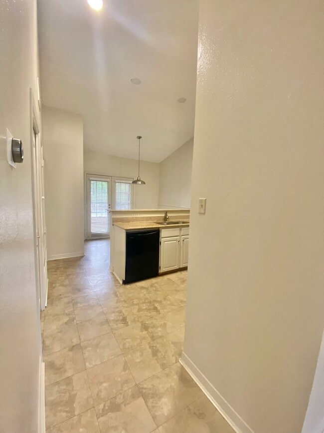 Building Photo - MOVE IN NOW  - SOMERSET - WEST CAMPUS - SPECTACULAR 2BD/BA - GATED - PARKING / WATER INCLUDED