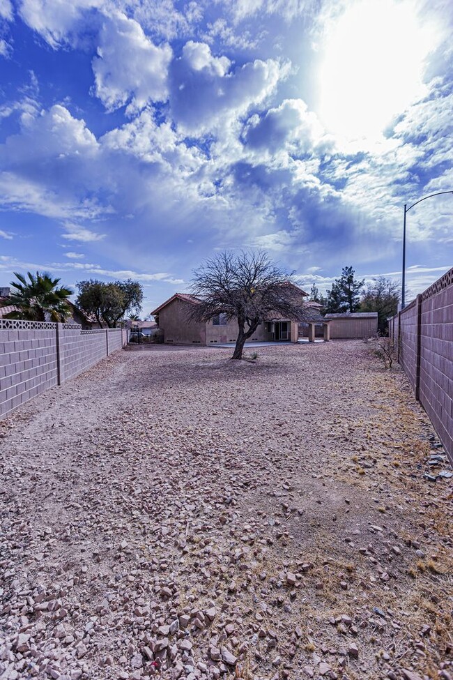 Building Photo - 2 Story 4 bedroom home