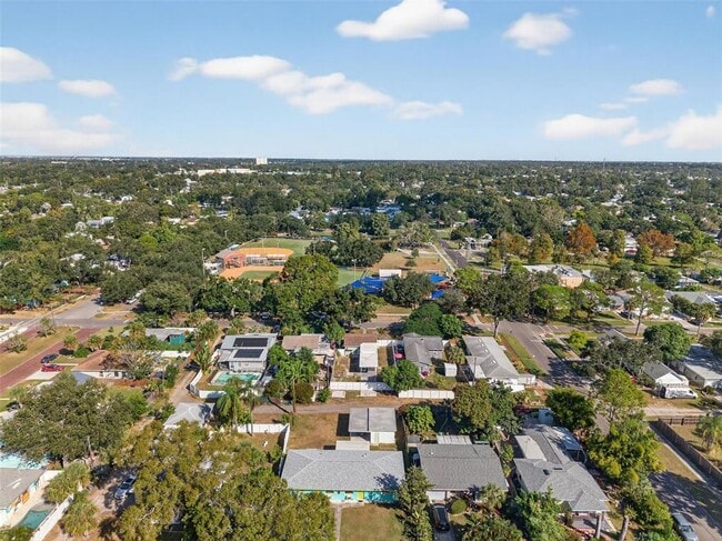 Building Photo - 5410 19th Ave S