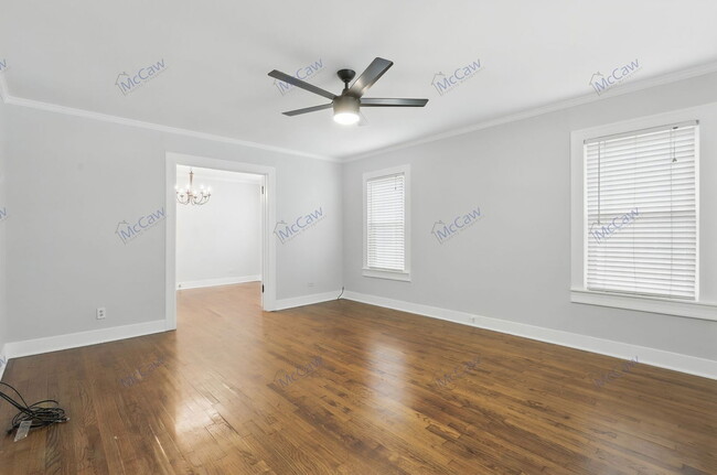 Building Photo - 2516 Primrose Ave