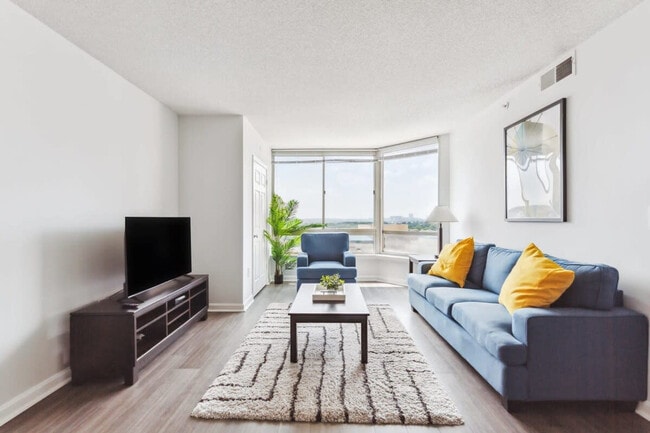 Building Photo - 3901 17th St N