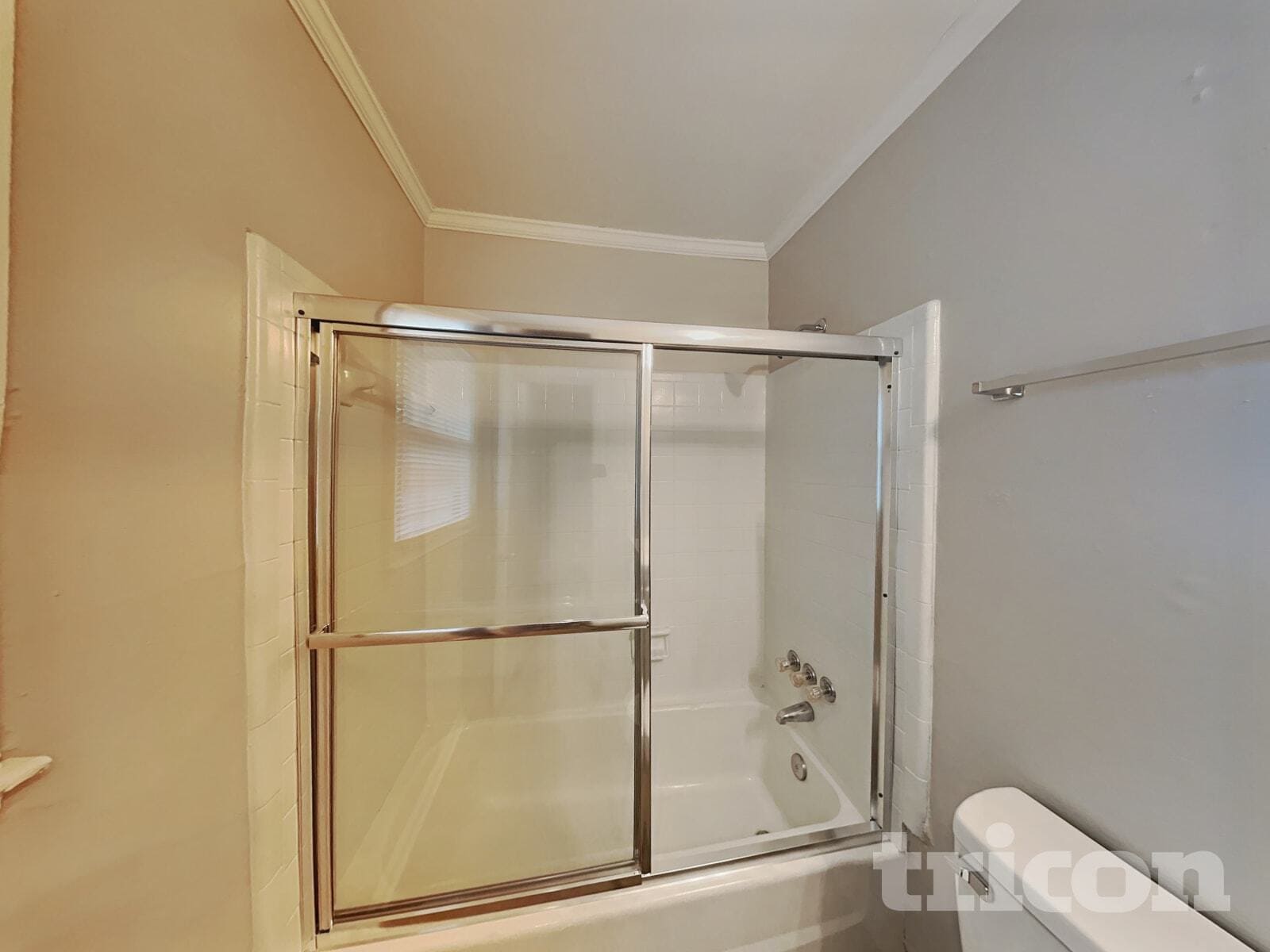 Building Photo - 6304 Clearwater Dr