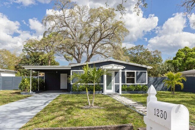 Primary Photo - 1230 NW 7th Ave
