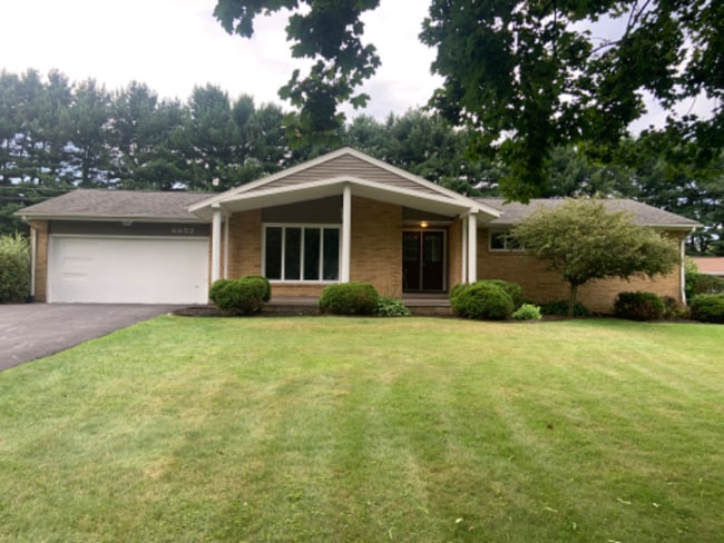 Building Photo - 8852 Rue Helena St NE