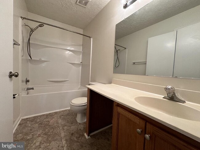 Building Photo - 8625 Cartwright Ct