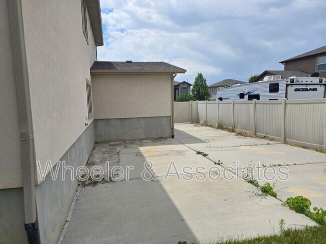 Building Photo - 4336 W 5850 S