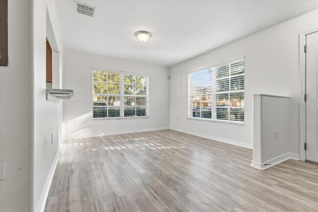 Building Photo - 37554 Daliha Terrace