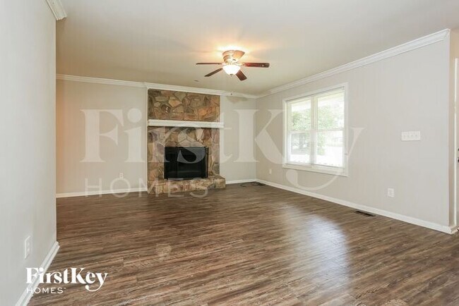 Building Photo - 2796 Water Valley Rd