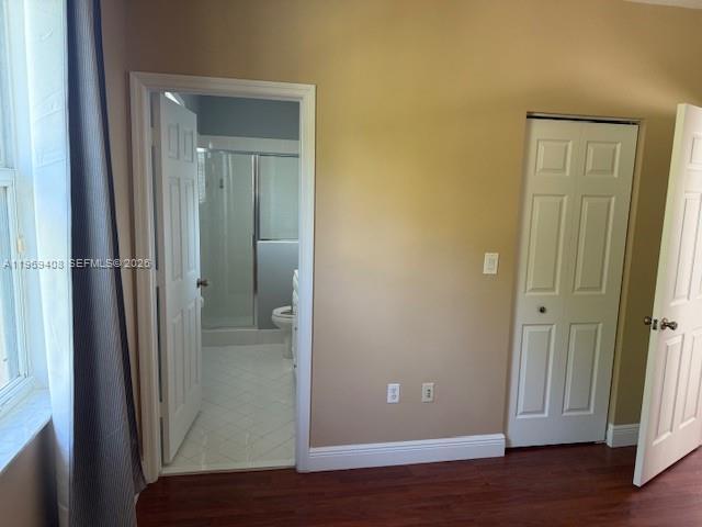 Building Photo - 2402 NE 41st Pl