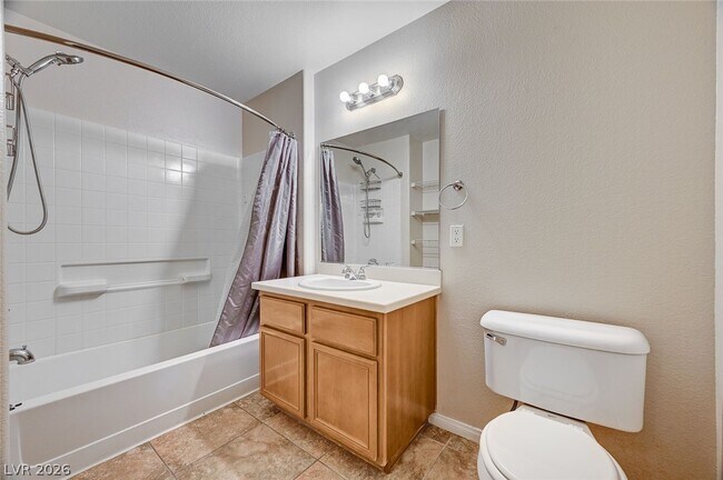 Building Photo - 7701 W Robindale Rd