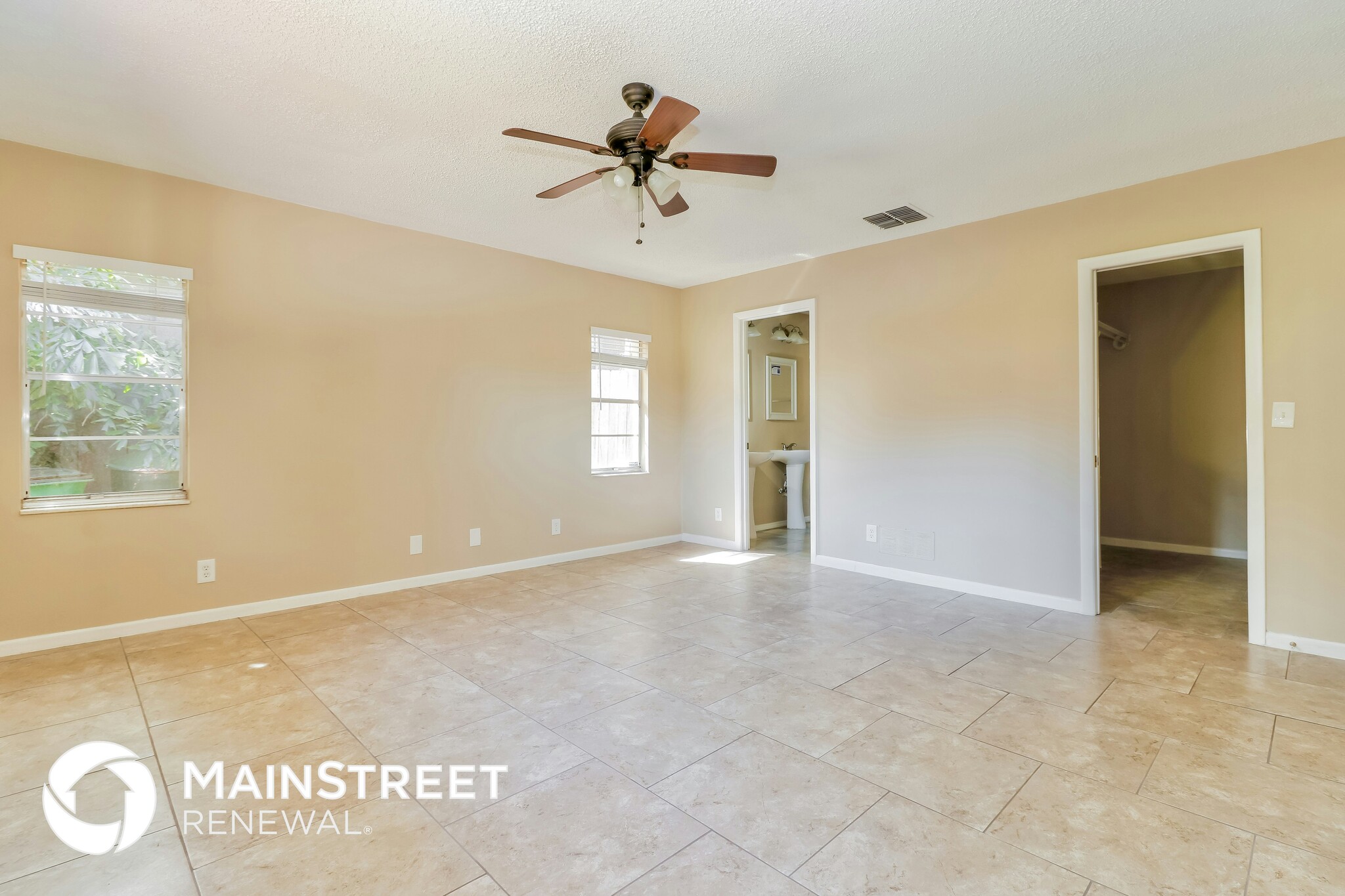 Building Photo - 37 Harbor Oaks Cir