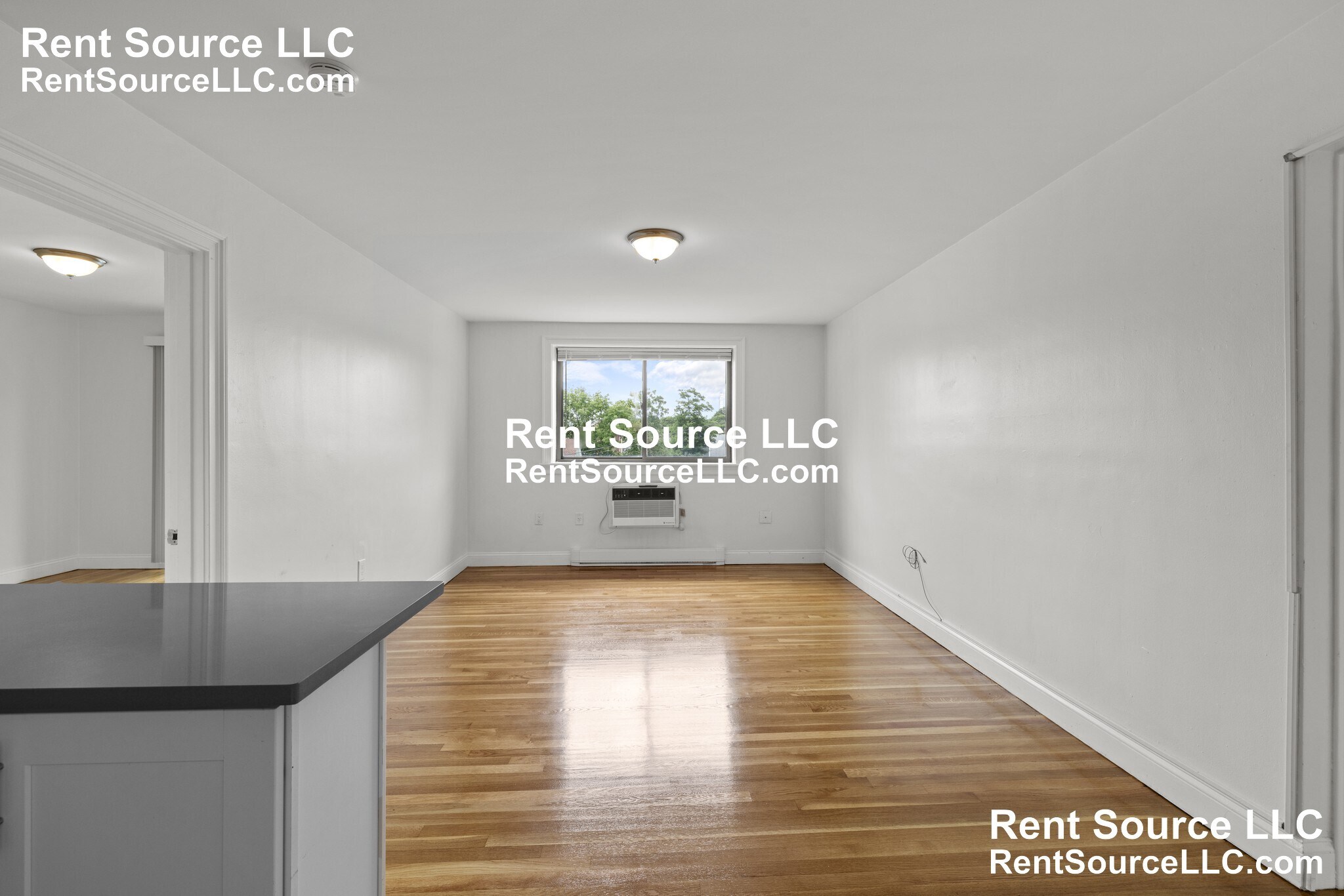 Building Photo - 134 Summer St