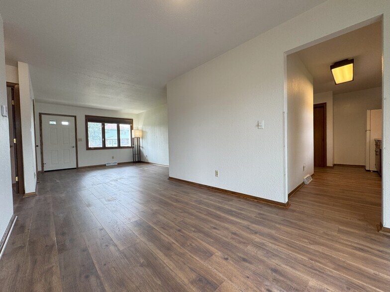 Building Photo - 7934 Daniel Ct