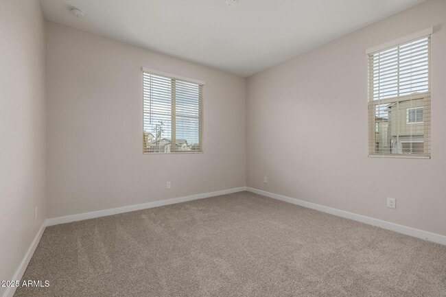 Building Photo - 9439 East Sebring Avenue