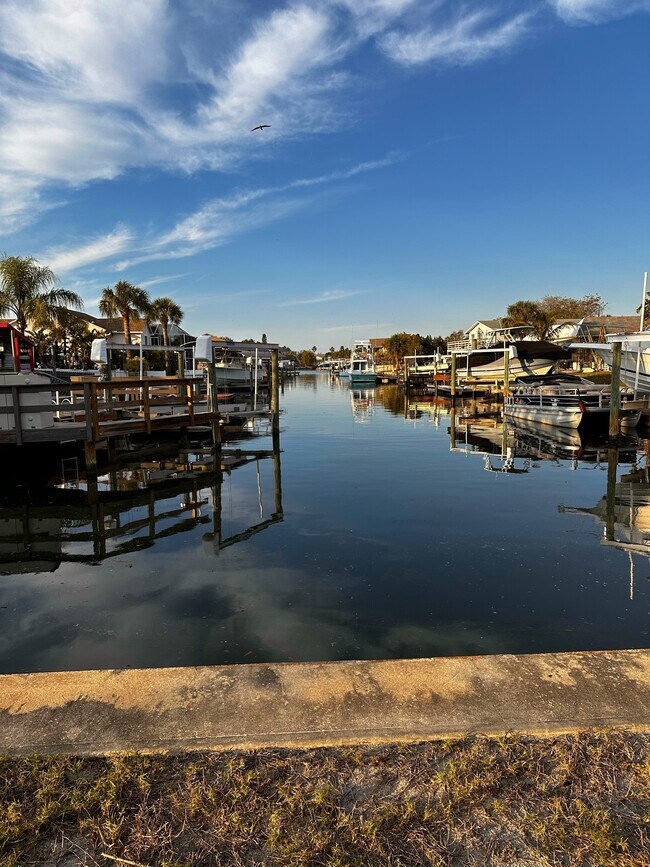 Building Photo - 13726 Michelle Ave