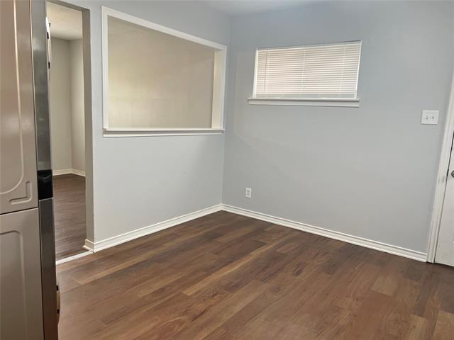 Building Photo - 403 Perry Ave