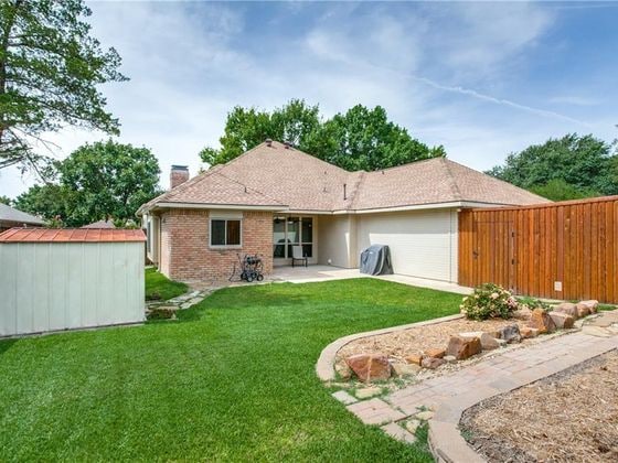 Building Photo - 1405 Ridgemoor Ln