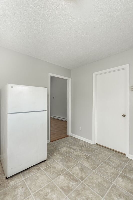 Building Photo - 4409 Delashmitt Rd