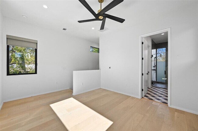 Building Photo - 2706 Stacy Ln