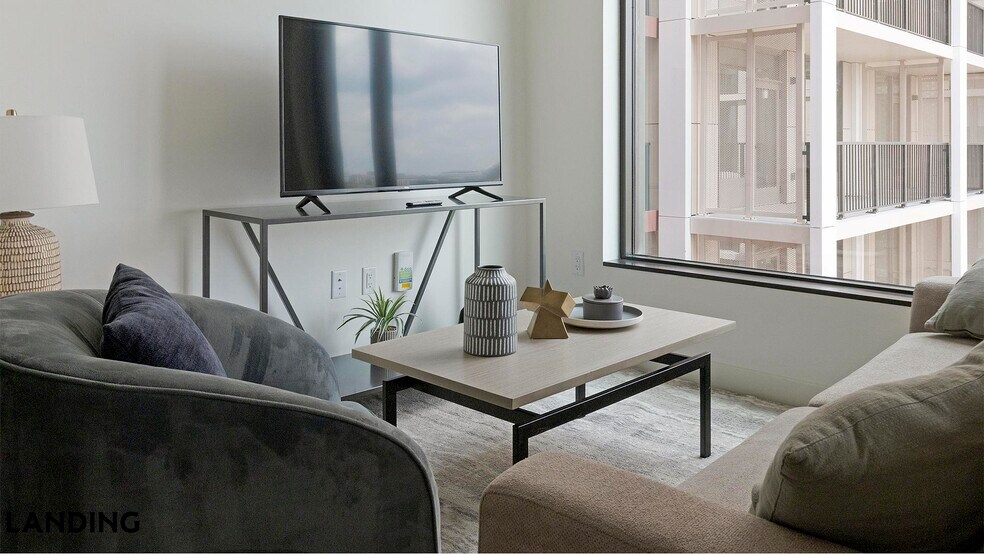 Building Photo - 632 Howard Rd SE