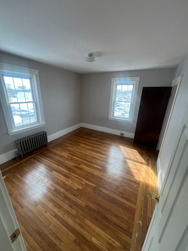 Building Photo - 15 Pershing St