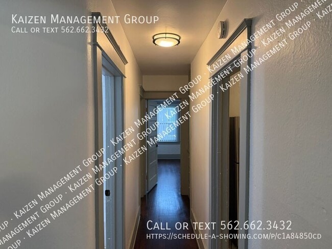 Building Photo - 534 W 14th St